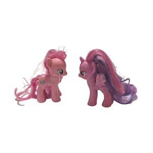 1 lot of 2 My Little Ponys, one Unicorn , one Pony 3", by Hasbro